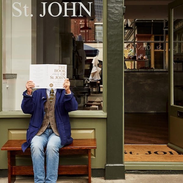 ST. JOHN CAFÉ, BLOOMSBURY | LIGHTING SUPPLY - DYKE & DEAN