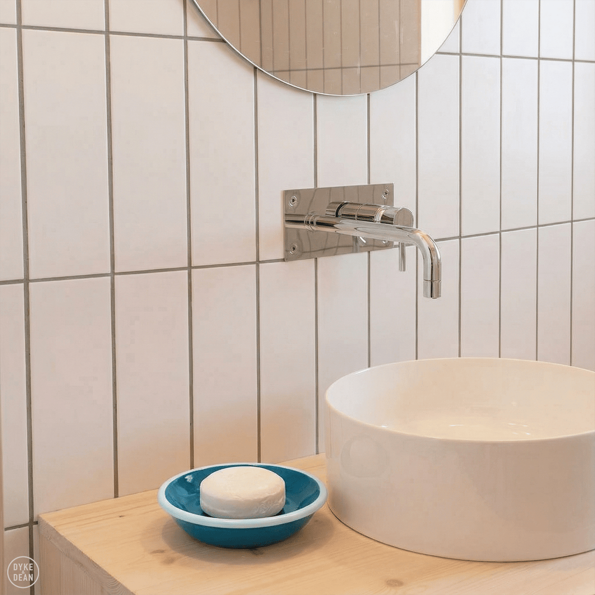 ENAMEL SOAP DISH NAVY & BLUE - DYKE & DEAN