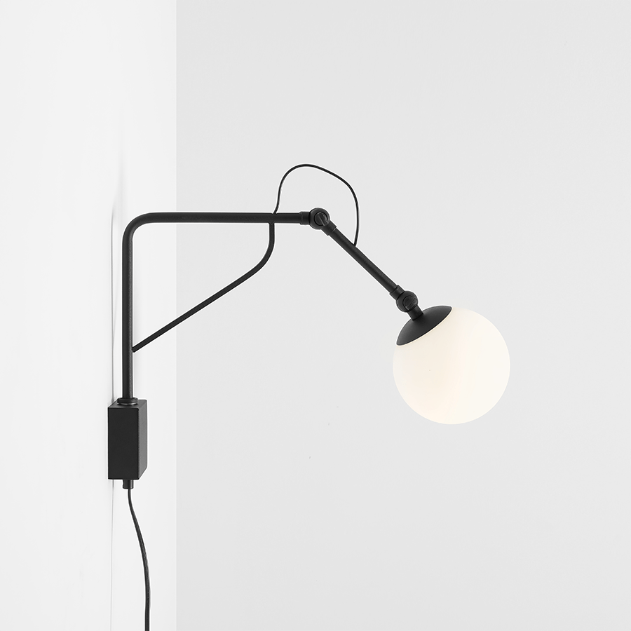 FUNCTIONAL ADJUSTABLE WALL ARM LIGHT BLACK - DYKE & DEAN