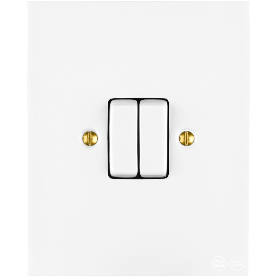 White Katy Paty porcelain plate double wall light switch