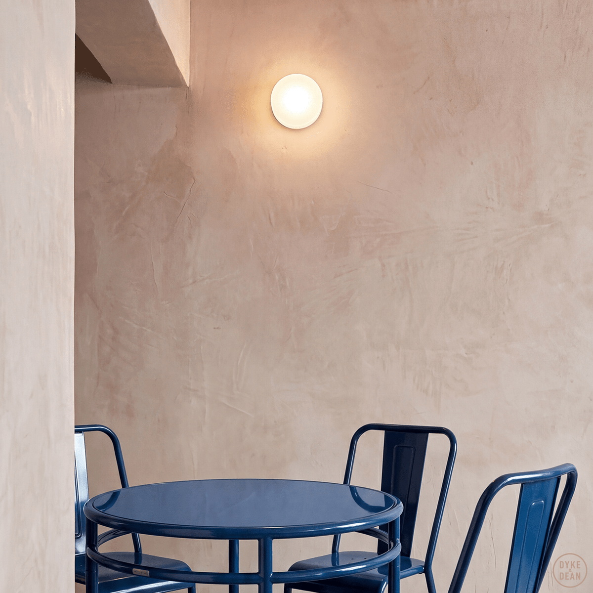 SPHERE LAMP WHITE BASE 200mm - DYKE & DEAN