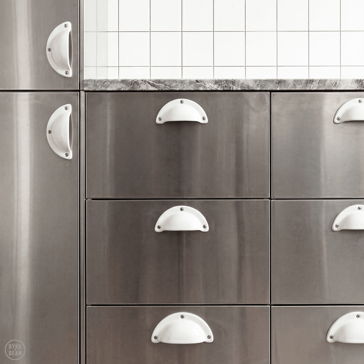 WHITE PORCELAIN DOOR PULL HANDLE - DYKE & DEAN